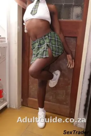 Ebony Black, escort in Alberton