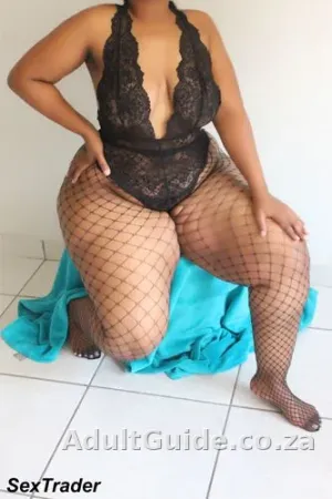 Lee, escort in Midrand